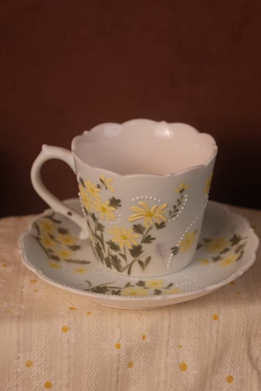 Hand Sculpted Yellow Daisy Jingdezhen Porcelain Mug & Saucer Set
